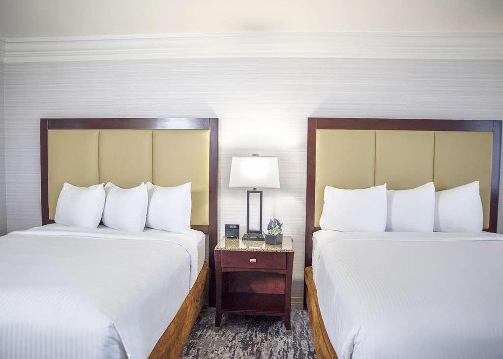 The Madison Concourse Hotel Kamer foto