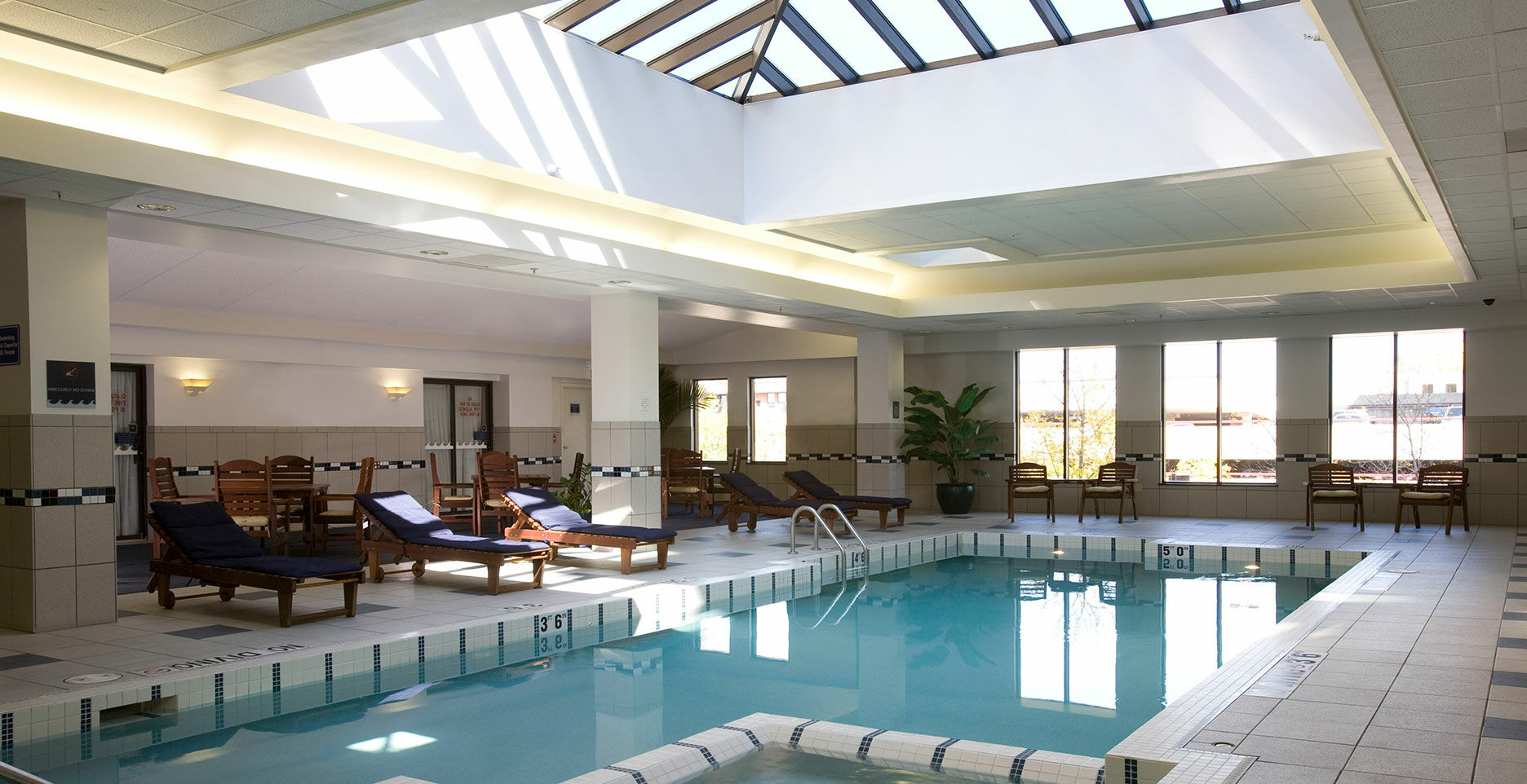 The Madison Concourse Hotel Buitenkant foto